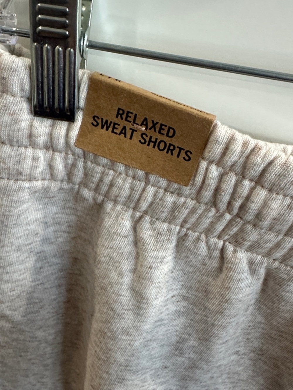 PINK Victoria’s Secret 5" EVERYDAY FLEECE SWEAT SHORTS Size L - Picture 7 of 9